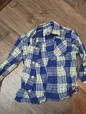 Plaid Button-Up Shirt - Blue & White